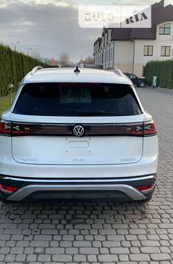 Позашляховик / Кросовер Volkswagen ID.6 Crozz 2023 в Дунаївцях