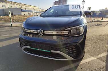 Внедорожник / Кроссовер Volkswagen ID.6 Crozz 2023 в Киеве