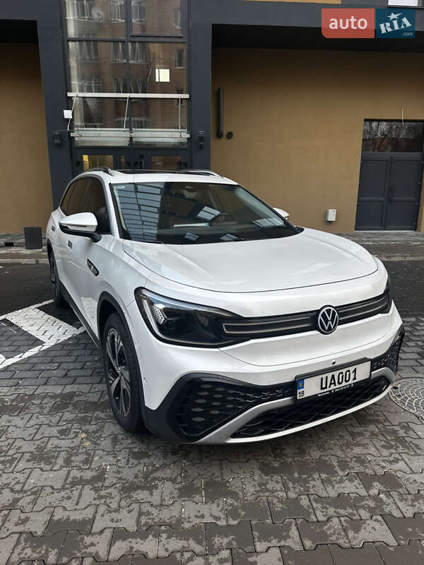 Volkswagen ID.6 Crozz 2023