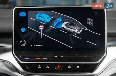 Позашляховик / Кросовер Volkswagen ID.6 Crozz 2021 в 
