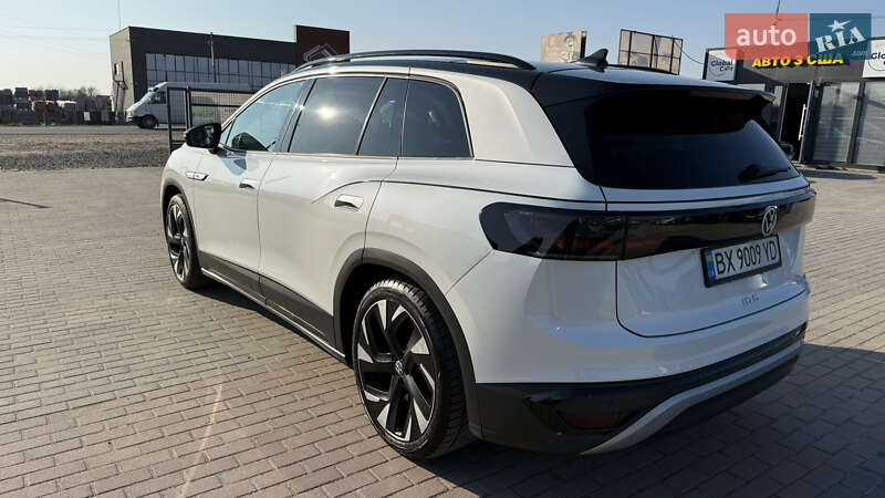 Позашляховик / Кросовер Volkswagen ID.6 Crozz 2021 в Львові