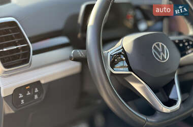 Внедорожник / Кроссовер Volkswagen ID.6 Crozz 2021 в 
