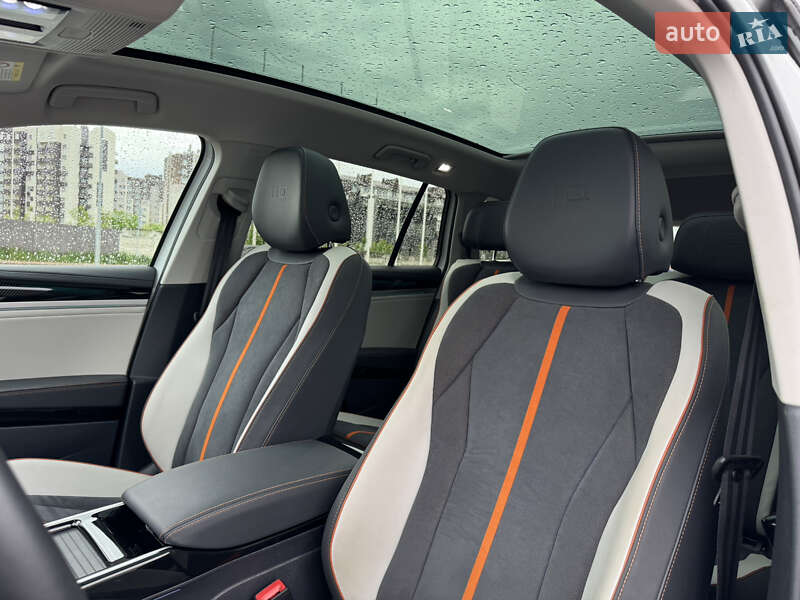 Позашляховик / Кросовер Volkswagen ID.6 Crozz 2022 в Києві