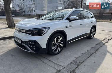 Внедорожник / Кроссовер Volkswagen ID.6 Crozz 2022 в 