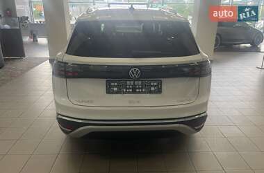 Внедорожник / Кроссовер Volkswagen ID.6 Crozz 2024 в 
