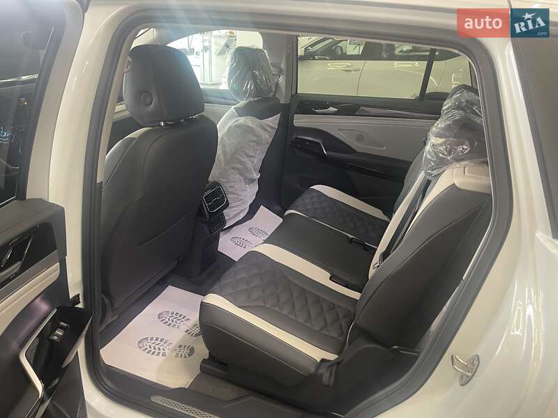 Внедорожник / Кроссовер Volkswagen ID.6 Crozz 2024 в Киеве