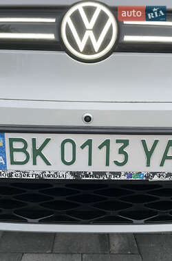 Внедорожник / Кроссовер Volkswagen ID.6 Crozz 2022 в 