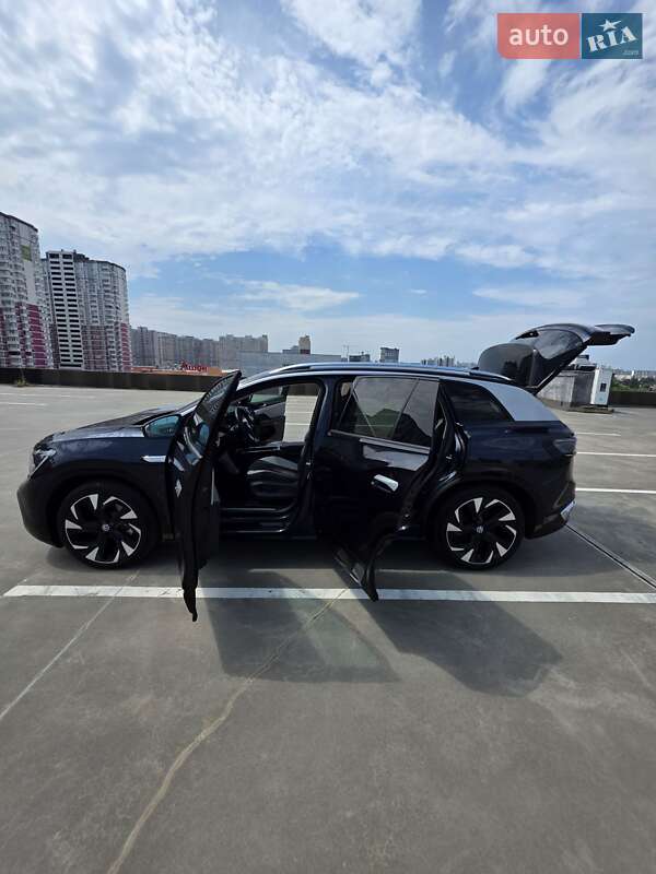 Внедорожник / Кроссовер Volkswagen ID.6 Crozz 2022 в Киеве