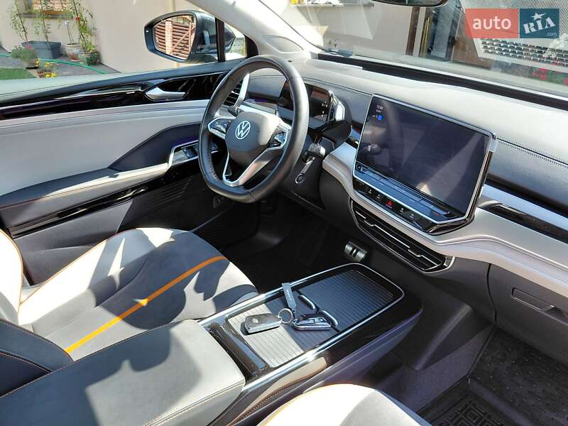 Позашляховик / Кросовер Volkswagen ID.6 Crozz 2022 в Івано-Франківську