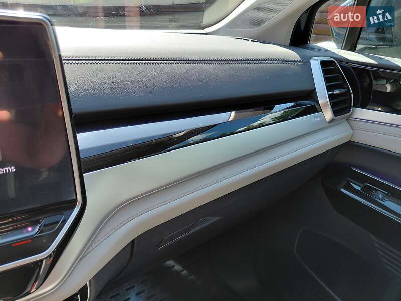 Позашляховик / Кросовер Volkswagen ID.6 Crozz 2022 в Івано-Франківську