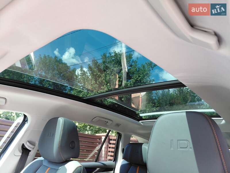 Позашляховик / Кросовер Volkswagen ID.6 Crozz 2022 в Івано-Франківську