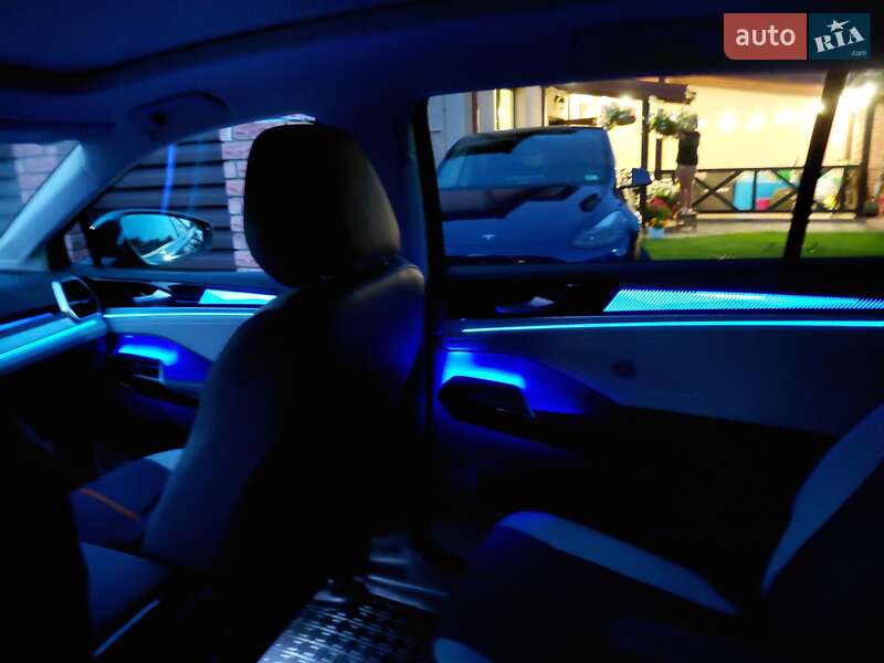 Позашляховик / Кросовер Volkswagen ID.6 Crozz 2022 в Івано-Франківську