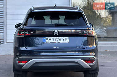 Внедорожник / Кроссовер Volkswagen ID.6 Crozz 2021 в 