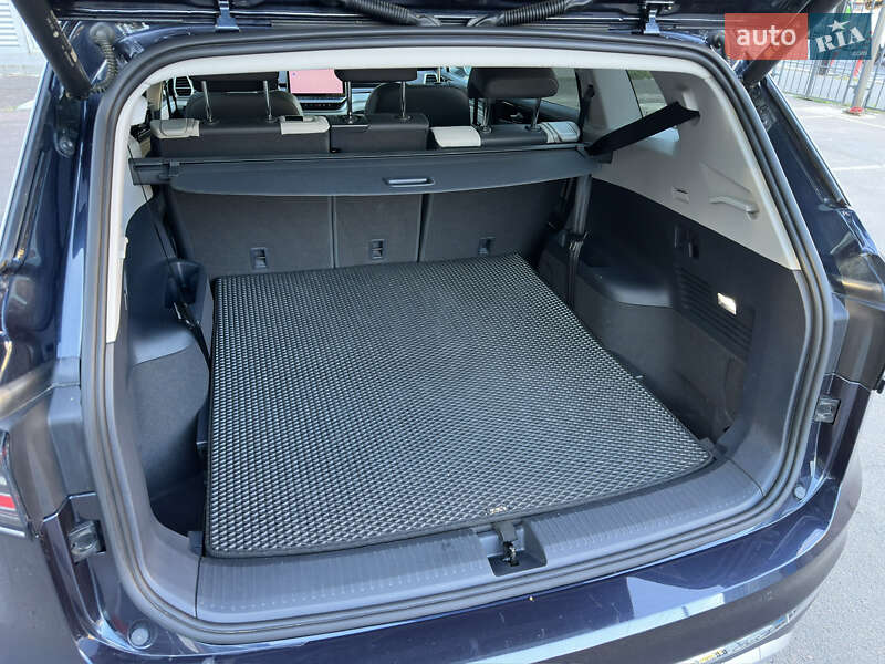 Позашляховик / Кросовер Volkswagen ID.6 Crozz 2021 в Одесі