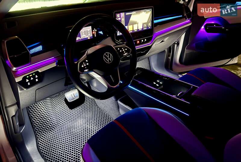 Внедорожник / Кроссовер Volkswagen ID.6 Crozz 2022 в Броварах