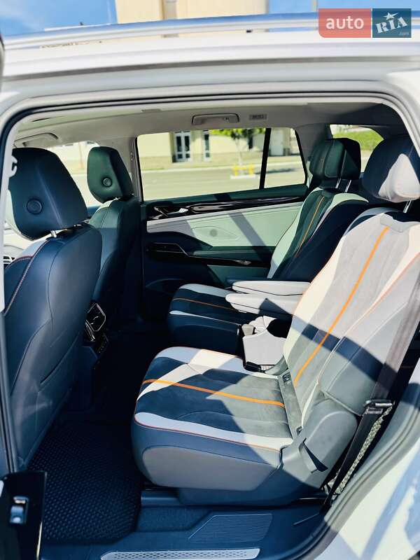 Внедорожник / Кроссовер Volkswagen ID.6 Crozz 2022 в Броварах