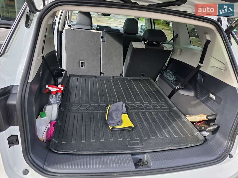 Внедорожник / Кроссовер Volkswagen ID.6 Crozz 2023 в Тернополе фото 6 Внедорожник / Кроссовер Volkswagen ID.6 Crozz 2023 в Тернополе