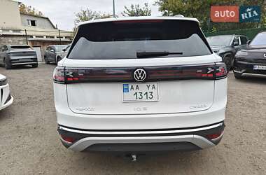 Внедорожник / Кроссовер Volkswagen ID.6 Crozz 2021 в 