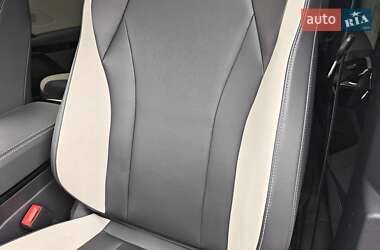 Внедорожник / Кроссовер Volkswagen ID.6 Crozz 2021 в 
