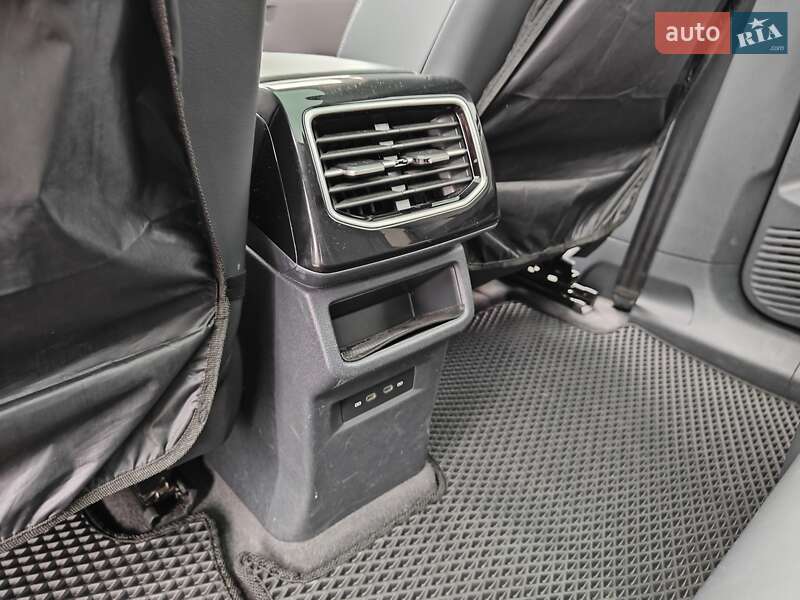 Внедорожник / Кроссовер Volkswagen ID.6 Crozz 2021 в Киеве фото 45 Внедорожник / Кроссовер Volkswagen ID.6 Crozz 2021 в Киеве