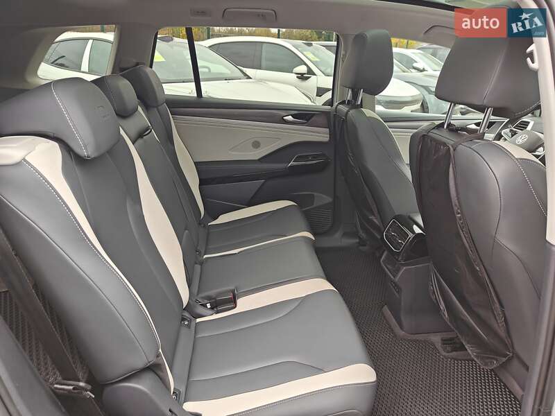 Внедорожник / Кроссовер Volkswagen ID.6 Crozz 2021 в Киеве фото 50 Внедорожник / Кроссовер Volkswagen ID.6 Crozz 2021 в Киеве