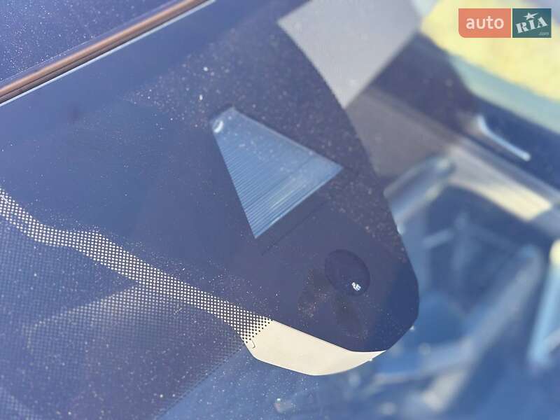 Позашляховик / Кросовер Volkswagen ID.6 Crozz 2023 в Стрию