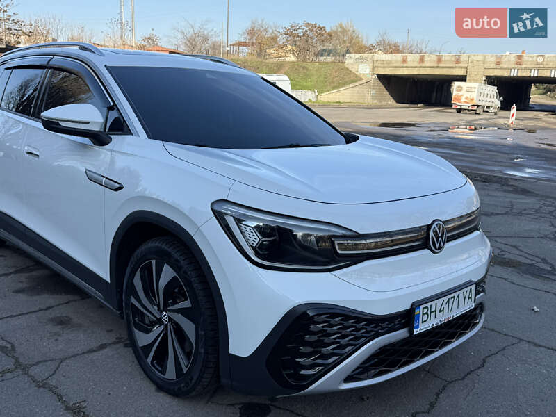 Внедорожник / Кроссовер Volkswagen ID.6 Crozz 2022 в Одессе