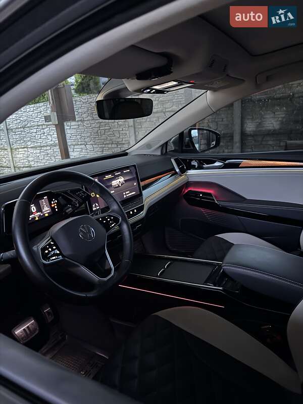 Внедорожник / Кроссовер Volkswagen ID.6 Crozz 2023 в Запорожье