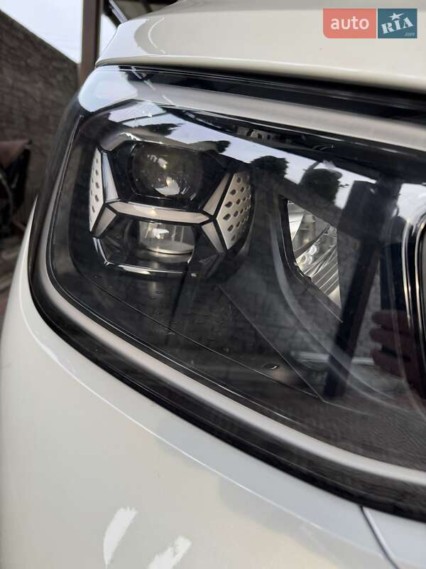 Внедорожник / Кроссовер Volkswagen ID.6 Crozz 2023 в Запорожье