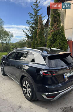 Внедорожник / Кроссовер Volkswagen ID.6 2022 в 