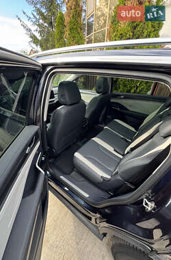 Внедорожник / Кроссовер Volkswagen ID.6 2022 в 