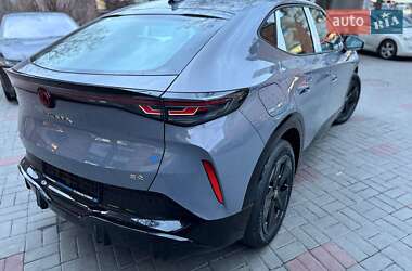 Позашляховик / Кросовер Volkswagen ID. UNYX 2024 в 