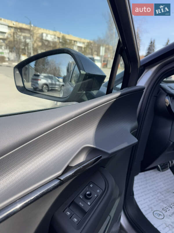 Внедорожник / Кроссовер Volkswagen ID. UNYX 2024 в Черновцах