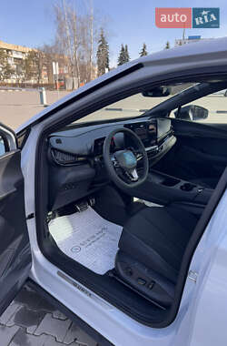 Внедорожник / Кроссовер Volkswagen ID. UNYX 2024 в 
