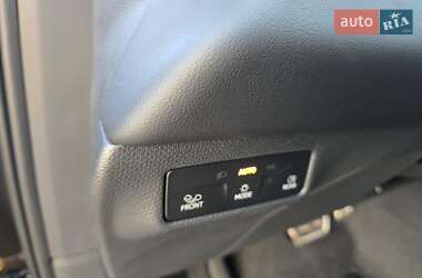 Позашляховик / Кросовер Volkswagen ID. UNYX 2024 в 