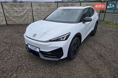 Внедорожник / Кроссовер Volkswagen ID. UNYX 2025 в 