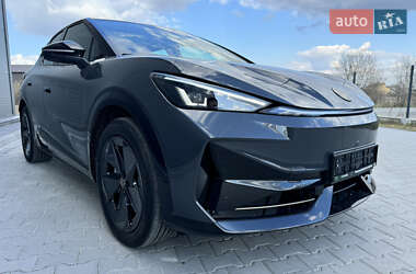 Позашляховик / Кросовер Volkswagen ID. UNYX 2025 в 
