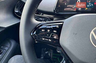 Позашляховик / Кросовер Volkswagen ID. UNYX 2025 в 