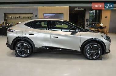 Внедорожник / Кроссовер Volkswagen ID. UNYX 2024 в 