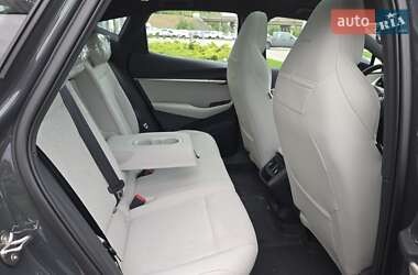 Позашляховик / Кросовер Volkswagen ID. UNYX 2024 в 