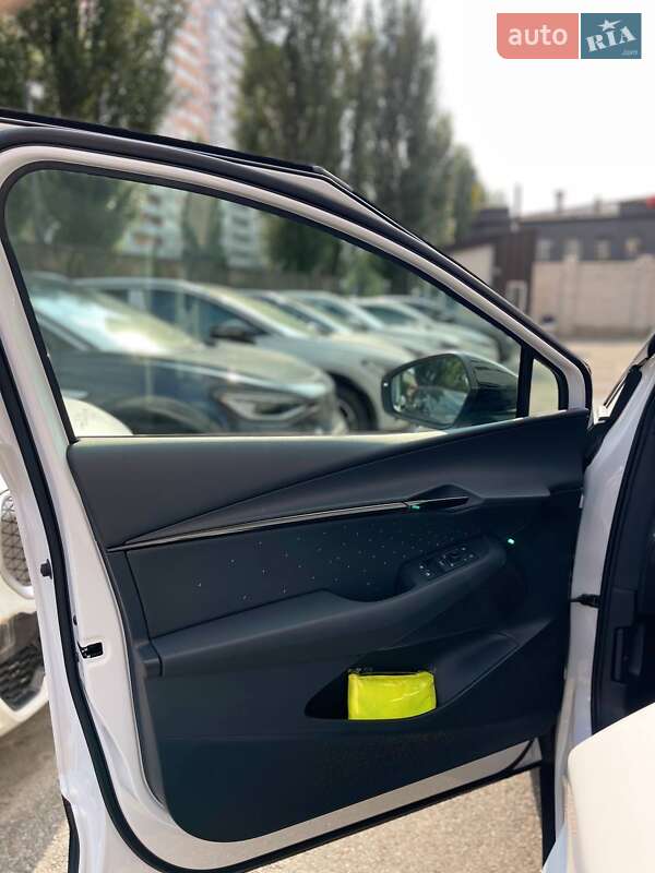 Позашляховик / Кросовер Volkswagen ID. UNYX 2024 в Києві