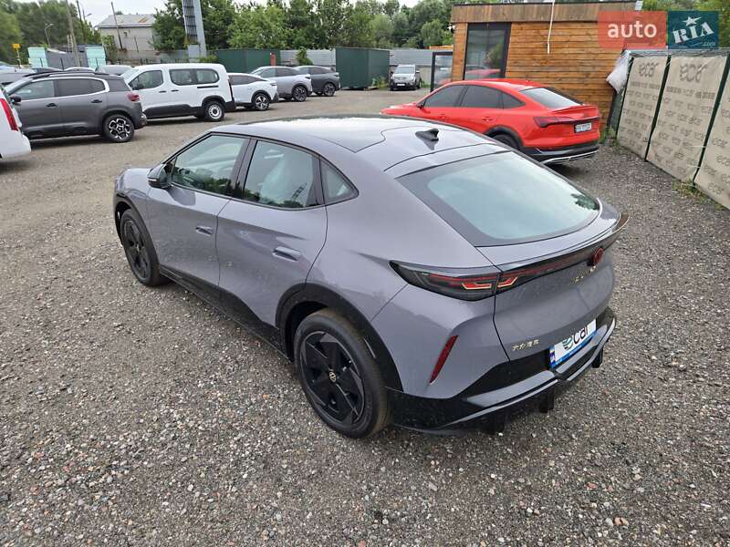 Внедорожник / Кроссовер Volkswagen ID. UNYX 2025 в Киеве