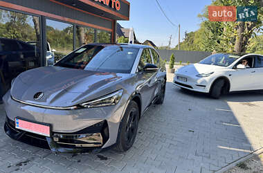 Внедорожник / Кроссовер Volkswagen ID. UNYX 2024 в 
