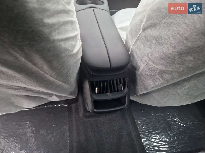 Позашляховик / Кросовер Volkswagen ID. UNYX 2024 в Чернівцях фото 15 Позашляховик / Кросовер Volkswagen ID. UNYX 2024 в Чернівцях