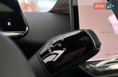 Внедорожник / Кроссовер Volkswagen ID. UNYX 2024 в 