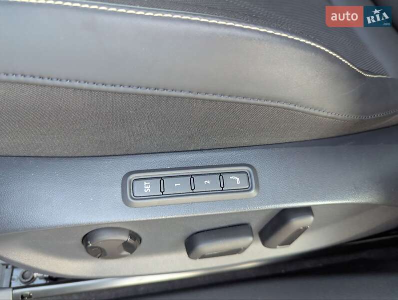 Внедорожник / Кроссовер Volkswagen ID. UNYX 2024 в Львове