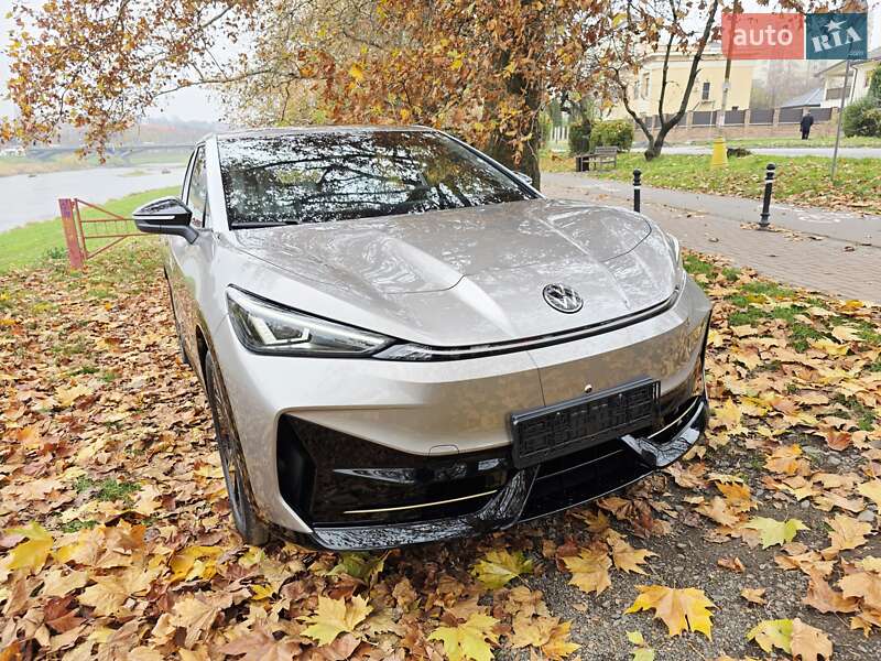 Внедорожник / Кроссовер Volkswagen ID. UNYX 2025 в Ужгороде фото 10 Внедорожник / Кроссовер Volkswagen ID. UNYX 2025 в Ужгороде