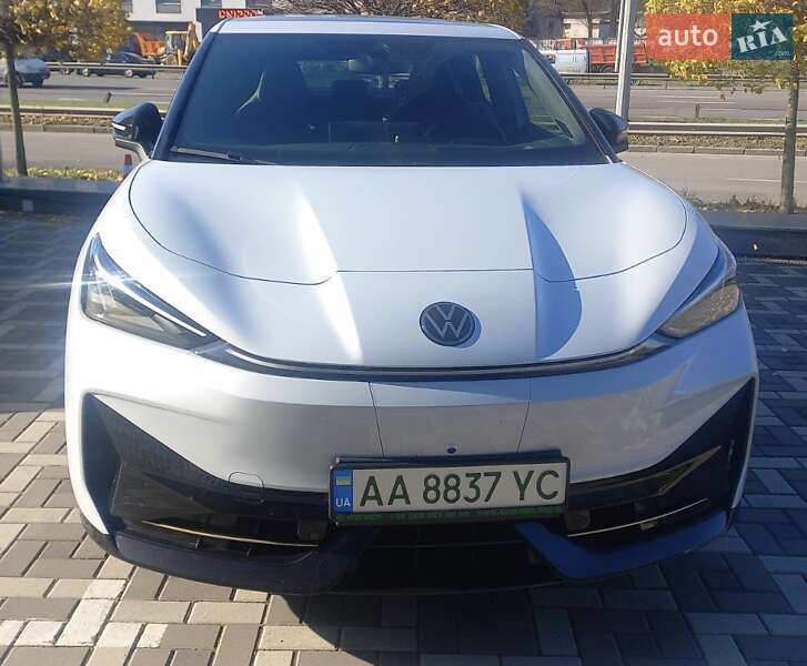 Внедорожник / Кроссовер Volkswagen ID. UNYX 2024 в Киеве