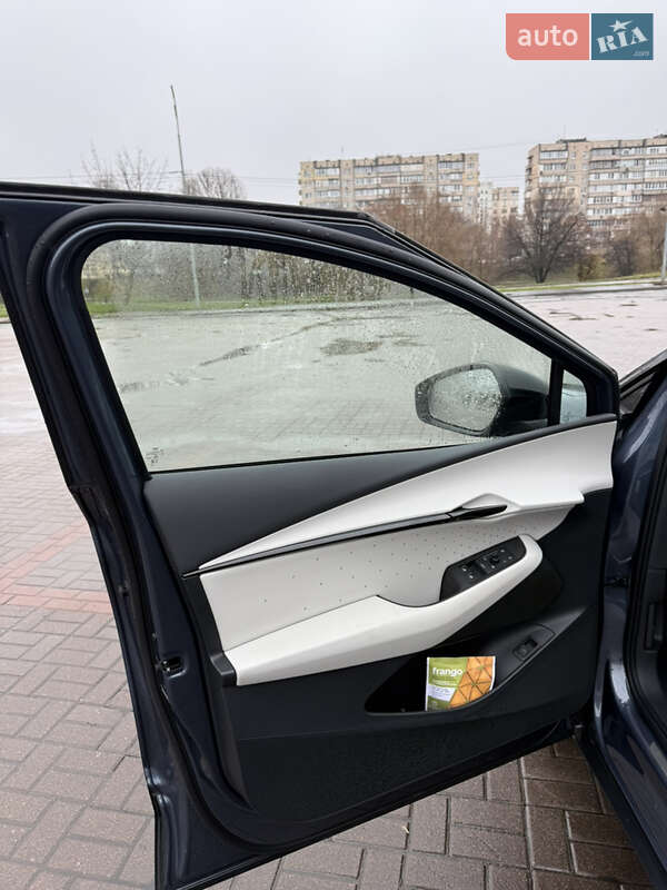 Внедорожник / Кроссовер Volkswagen ID. UNYX 2025 в Киеве