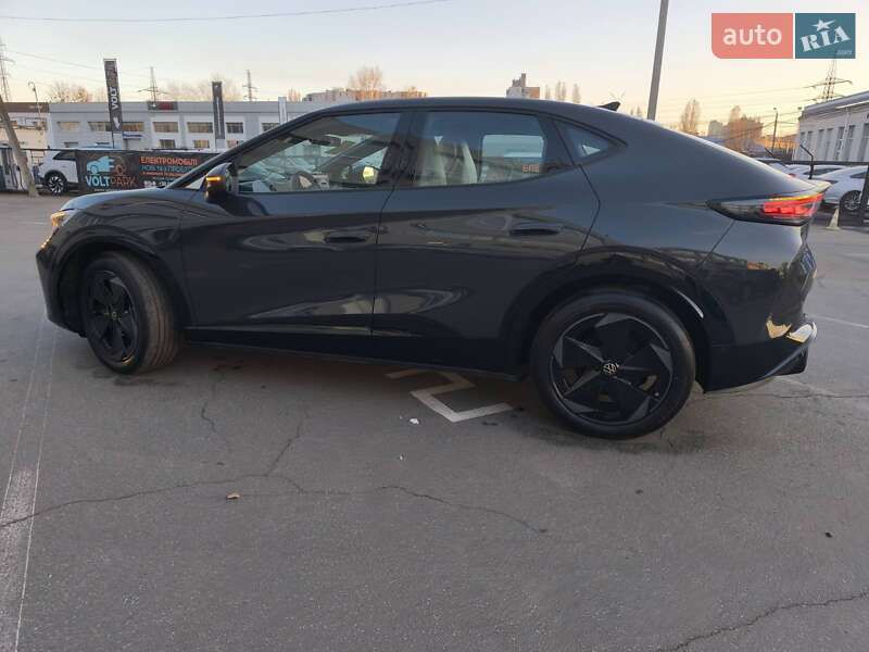 Внедорожник / Кроссовер Volkswagen ID. UNYX 2024 в Киеве